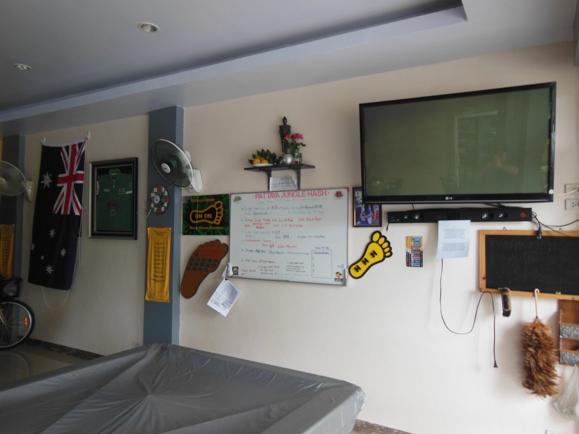 Boomerang Guesthouse And Bar Патая Екстериор снимка