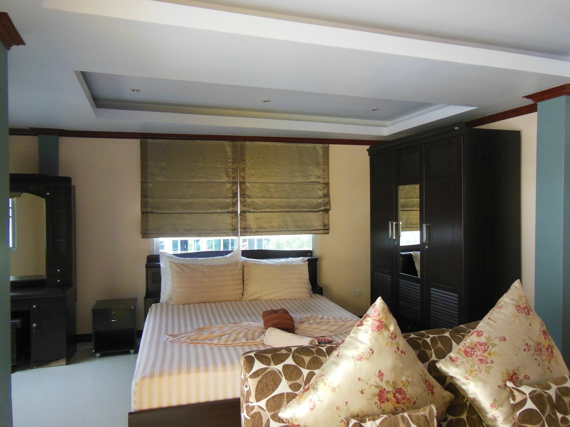 Boomerang Guesthouse And Bar Патая Екстериор снимка